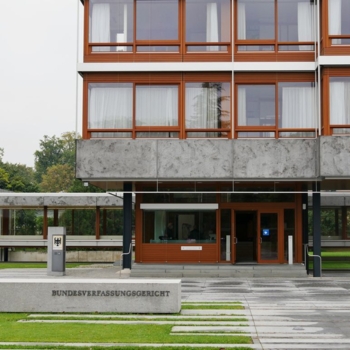 Bundesverfassungsgericht Verfassungsgericht Karlsruhe Foto iStock Clarini